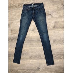 🧡3 for $25🧡 Hollister dark wash skinny jeans